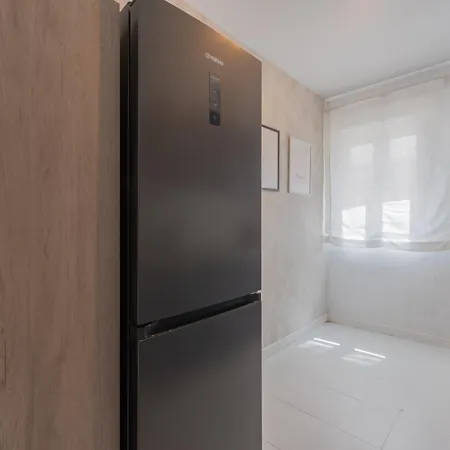 Esencia Free Parking Apartment
